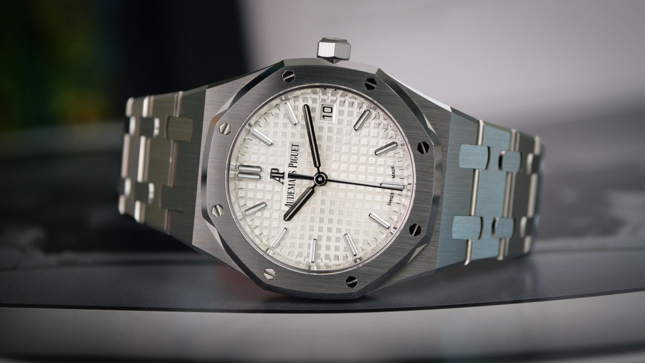 Audemars Piguet Royal Oak 77350ST.OO.1261ST.01: Wenn eine Legende kompakter wird