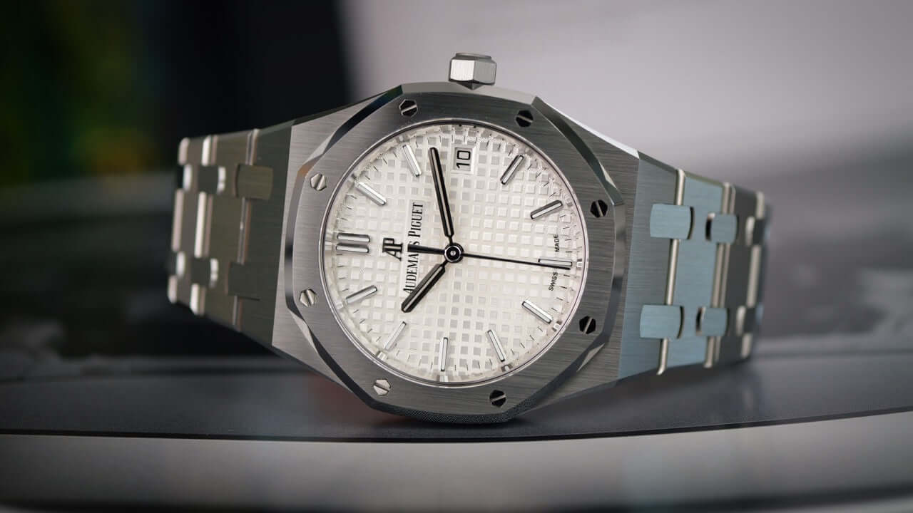 Audemars Piguet Royal Oak 77350ST.OO.1261ST.01: Wenn eine Legende kompakter wird