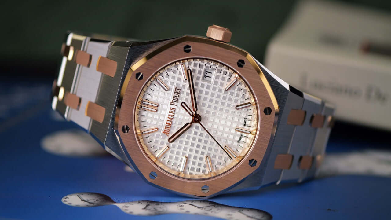 Audemars Piguet Royal Oak 34 mm 50th Anniversary (Ref. 77450SR.OO.1361SR.01): Kompakte Ikone mit Sammlerwert