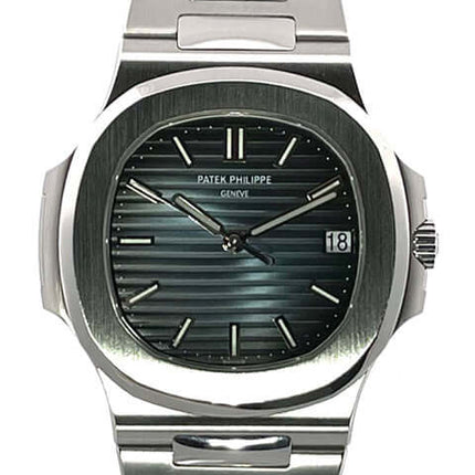 Patek Philippe Nautilus Herrenuhr mit schwarzem Zifferblatt und Edelstahlarmband