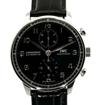 IWC Portugieser Armbanduhr mit schwarzem Zifferblatt und Lederarmband, Chronograph, Automatik-Uhr, hochwertig.