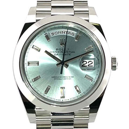 Rolex Day-Date 40 Platin Uhr mit Eisblau Zifferblatt und Präsidentarmband, Datum auf 3 Uhr, in unserem Shop günstig erhältlich.