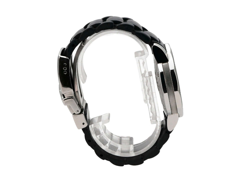 Corum Admiral's Cup Trophy 41 082.833.20 Armband aus Kautschuk mit Edelstahlverschluss und verschraubter Krone.