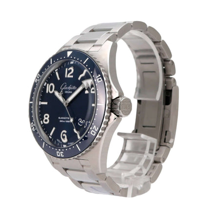 Glashütte SeaQ Panoramadatum 1-36-13-02-81-70 auf poliertem Edelstahlband mit blauem Zifferblatt und keramischer Lünette