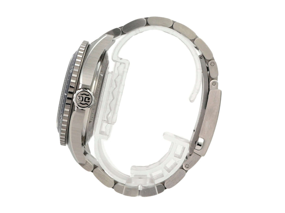 Glashütte SeaQ Panoramadatum 1-36-13-02-81-70 seitliche Ansicht mit polierter Edelstahl-Lünette und Edelstahlband.