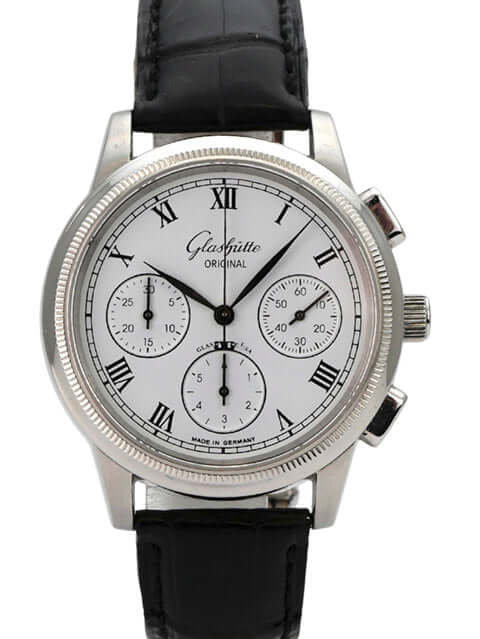 Glashütte Original Senator Chronograph 1-39-31-05-03-04 mit schwarzem Lederarmband und silberfarbenem Zifferblatt