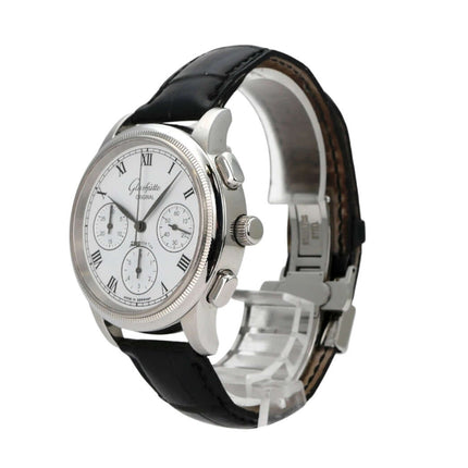 Glashütte Original Senator Chronograph 1-39-31-05-03-04 mit schwarzem Lederarmband und silberfarbenem Zifferblatt