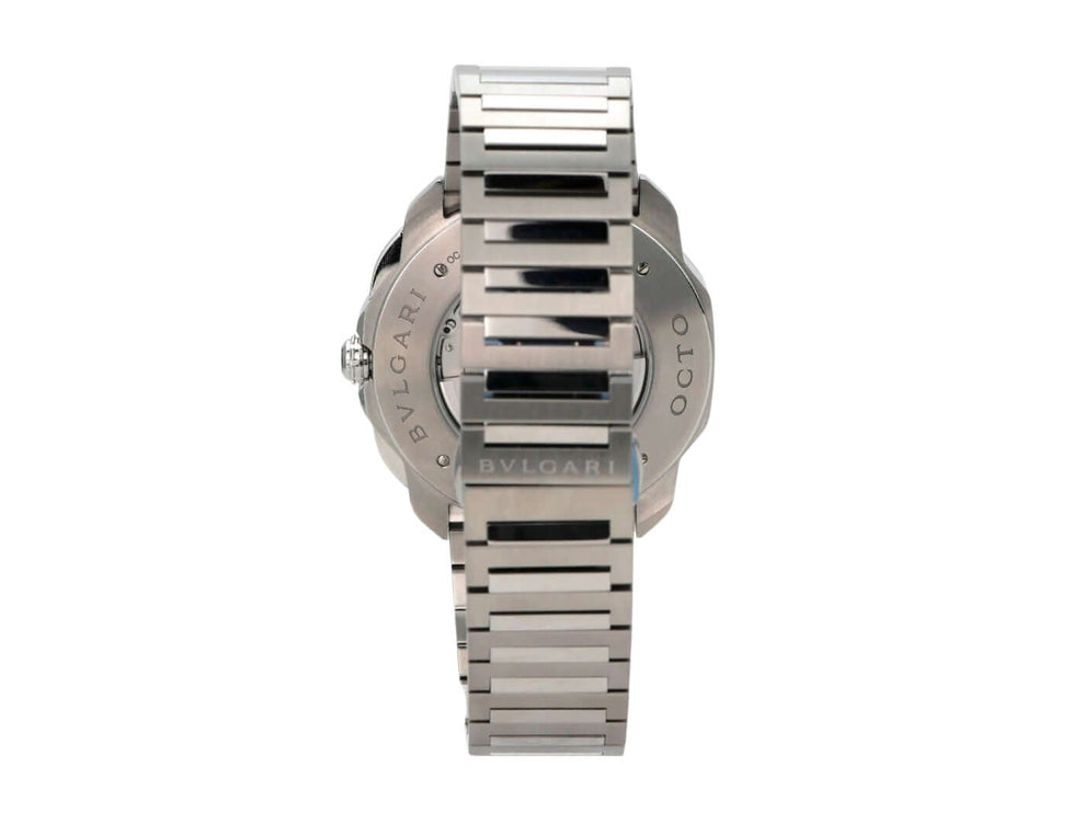 Bvlgari Octo Roma Chronograph Steel 103471 Uhransicht mit Edelstahlband und Gehäuse.
