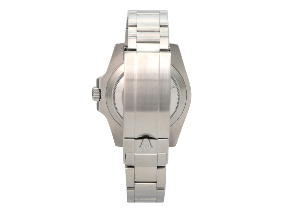 Rolex Submariner No Date 114060 Uhr im Profil, Edelstahlgehäuse und Oyster-Edelstahlband.