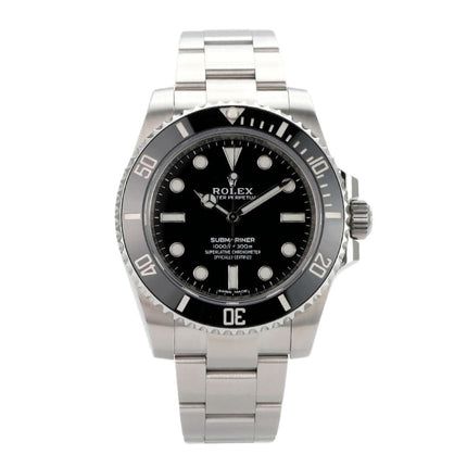 Rolex Submariner No Date 114060 mit Edelstahlgehäuse, schwarzem Zifferblatt und Keramiklünette.