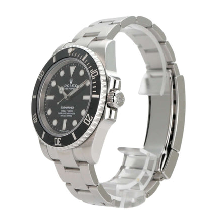 Rolex Submariner No Date 114060 mit schwarzem Zifferblatt und Oyster Edelstahlarmband, 40 mm Gehäusedurchmesser.