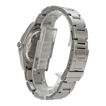 Rolex Explorer I Edelstahl 36 114270 Uhr seitlich mit poliertem und satiniertem Edelstahlarmband.