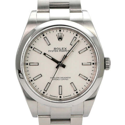 Rolex Oyster Perpetual 39 Ref. 114300 Weiß - Automatik Uhr mit weißem Zifferblatt und Edelstahlband.