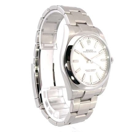 Rolex Oyster Perpetual 39 Ref. 114300 Weiß, Edelstahl, Automatik, 39 mm, weißes Zifferblatt, 2019, Gebraucht, mit Box und Papieren, LC100