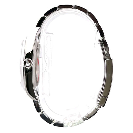 Seitenansicht der Rolex Oyster Perpetual 39 mm Ref. 114300 Edelstahlarmband, poliert und satiniert, Automatik, gebrauchter Zustand, Jahr 2019.