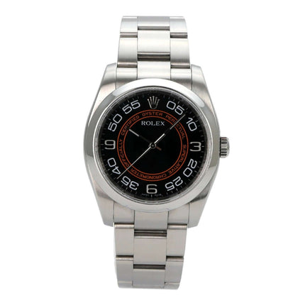Rolex Oyster Perpetual 36 116000 Schwarz mit schwarzem Zifferblatt und Edelstahlarmband.