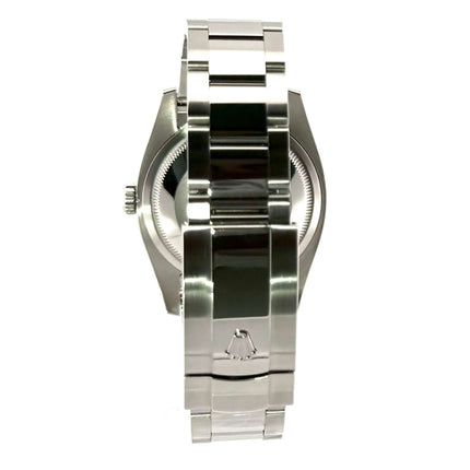 Rückansicht einer Rolex Datejust 36 Edelstahl 116200 mit poliertem Edelstahl-Gehäuse und Oyster-Armband, geschlossen.