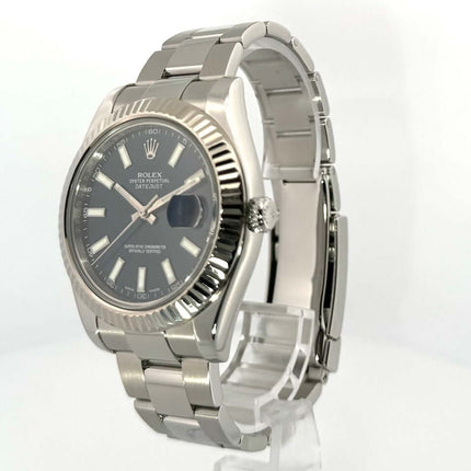 Rolex Datejust II 41 Edelstahl Weißgold 116334 Blau mit blauem Zifferblatt, geriffelter Lünette und Oyster Edelstahlarmband.