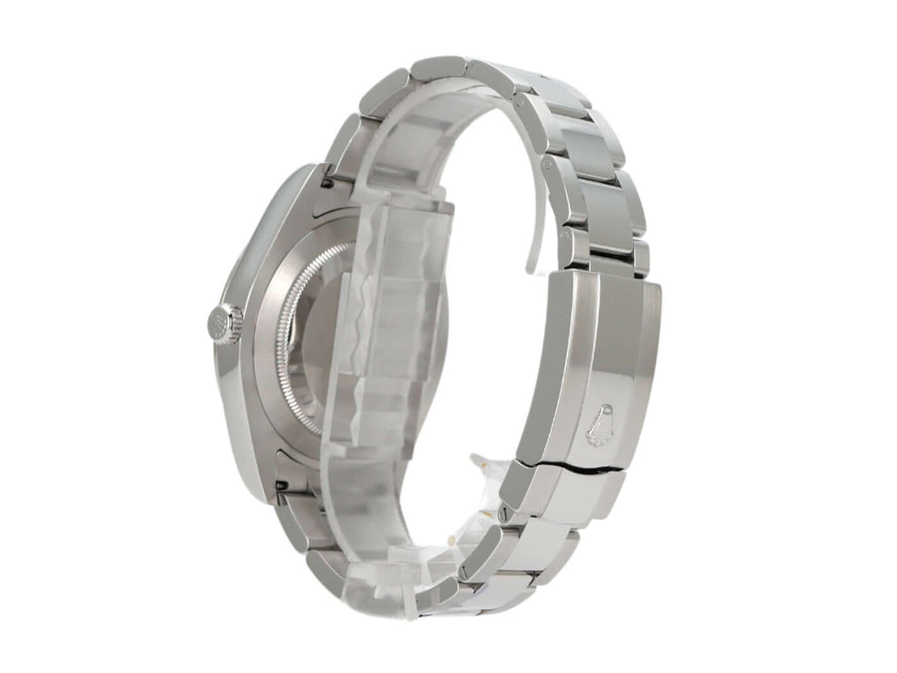 Seitenansicht der Rolex Datejust II 41 aus Edelstahl mit poliertem und satiniertem Oyster Armband.