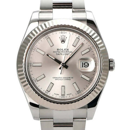 Rolex Datejust II Edelstahl Weißgold 116334 Silber mit silbernem Zifferblatt und Oyster-Band.