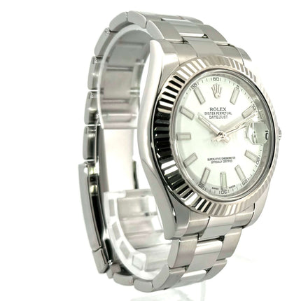 Rolex Datejust II 41 mm Edelstahl Weißgold 116334 mit weißem Zifferblatt und Oysterband, poliert und satiniert, aus dem Jahr 2013