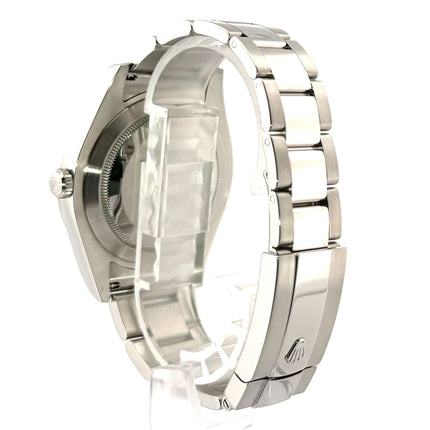 Rückansicht der Rolex Datejust II 41 aus poliertem und satiniertem Edelstahl mit verschraubter Krone und Oyster-Band.