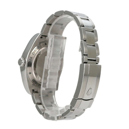 Rolex Milgauss 116400 Schwarz Rückansicht des Edelstahlarmbands und Gehäuses, glänzend und satiniert.