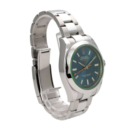 Rolex Oyster Perpetual Milgauss 116400GV in Edelstahl mit blauem Zifferblatt und orangefarbenem Sekundenzeiger.