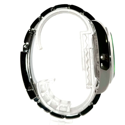 Rolex Oyster Perpetual Milgauss 116400GV, Blick auf Edelstahlgehäuse und Armband, seitliches Profil, hochpoliert, 40 mm Durchmesser