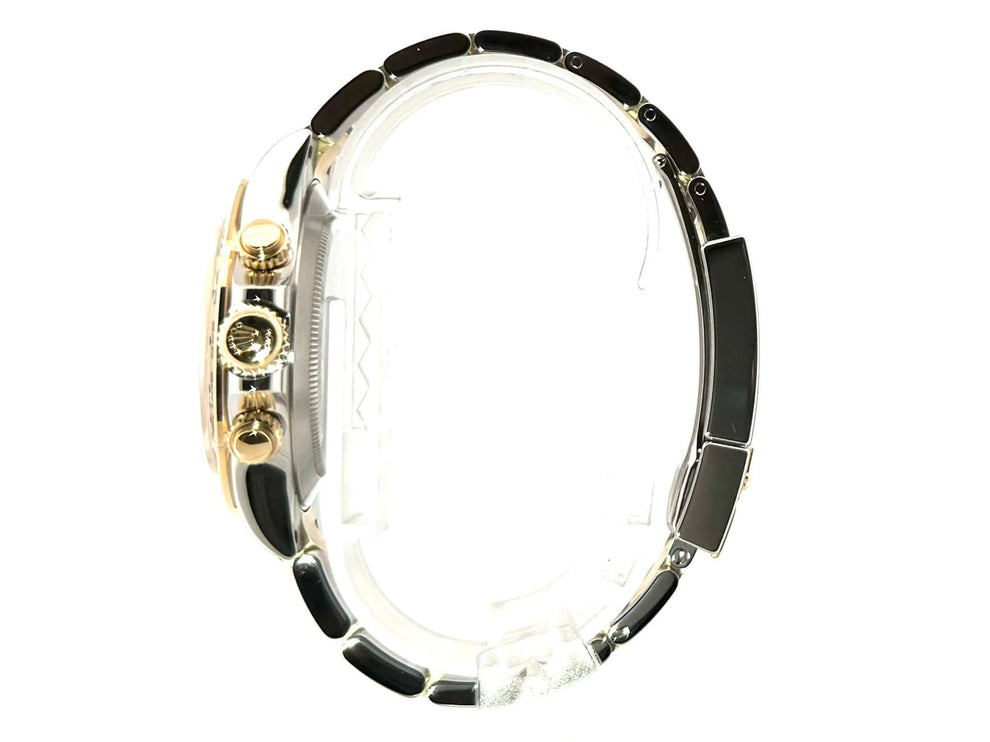 Seitliche Ansicht der Rolex Daytona Edelstahl-Gelbgold Ref. 116503 mit poliertem 40 mm Edelstahlgehäuse und Tachymeter-Lünette