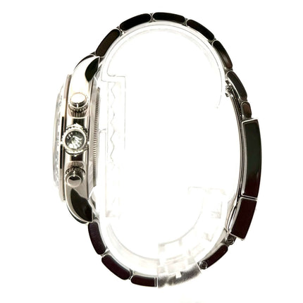 Seitenansicht der Rolex Cosmograph Daytona 116509 Weißgold Blau mit poliertem und satiniertem 18 kt Weißgoldgehäuse und Armband