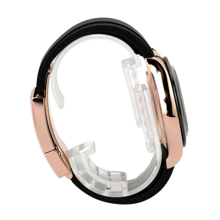 Rolex Daytona Everose-Gold 116515LN Sundust Oysterflex seitliche Ansicht des Uhrenarmbands und Gehäuses.