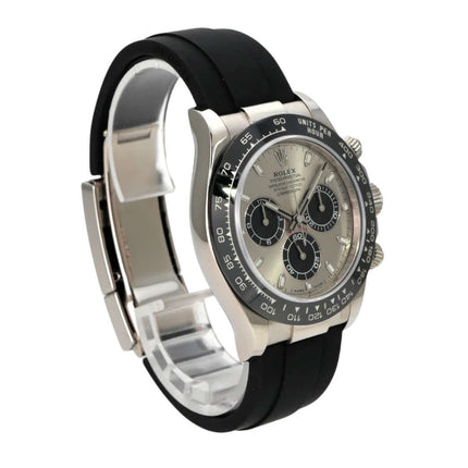 Rolex Daytona 116519LN Weißgold Oysterflex Grau seitliche Ansicht der Uhr mit schwarzem Band und grauem Zifferblatt.