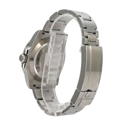 Rolex Submariner Date 116610LN seitliche Ansicht des Gehäuses und des Edelstahlbandes