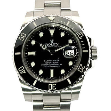 Rolex Submariner Date 116610LN, Edelstahlgehäuse, schwarzes Zifferblatt, Keramik-Lünette, Oysterband, 40 mm Durchmesser, 2016 Modell.