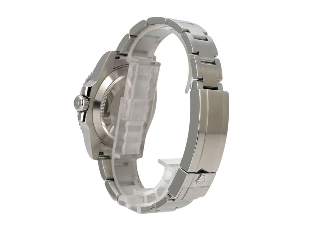 Präsentationsaufnahme der Rolex Submariner Date 116610LN in der Originalverpackung mit Papieren.