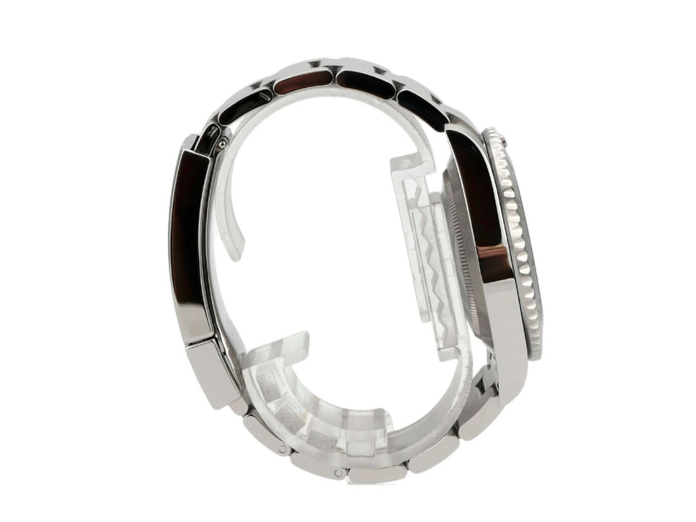 Rolex Submariner Date 116610LN Edelstahl Gehäuseansicht Side-View mit polierter und satinierter Oberfläche.
