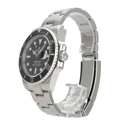 Rolex Submariner Date 116610LN Edelstahl mit schwarzem Zifferblatt und Oyster-Armband, seitliche Ansicht
