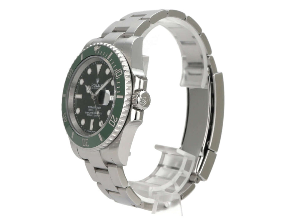 Rolex Submariner Date 116610LV in Edelstahl mit grünem Zifferblatt und Keramikuhr, seitliche Ansicht.