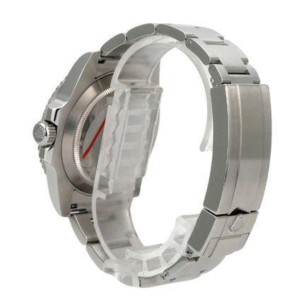 Rolex Submariner Date 116610LV aus Edelstahl mit Oyster-Band, Seitenansicht des Luxus-Taucheruhrenmodells