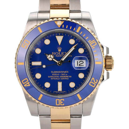 Rolex Submariner Date 116613LB mit blauem Zifferblatt und Gelbgold-Lünette, Edelstahlarmband, 40 mm Durchmesser.