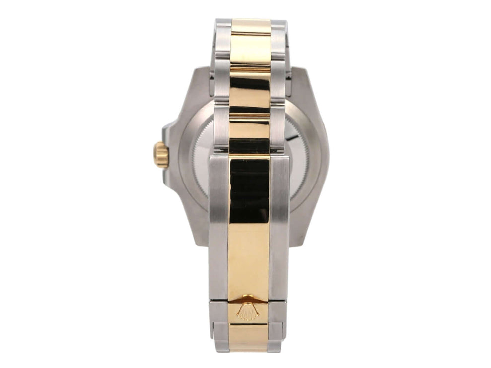 Rolex Submariner Date 116613LB Edelstahl Gelbgold, Rückansicht mit Oyster-Armband und goldener Schließe