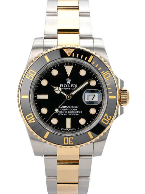 Rolex Submariner Date 116613LN mit Edelstahl- und Gelbgoldarmband, schwarzem Zifferblatt und drehbarer Lünette.