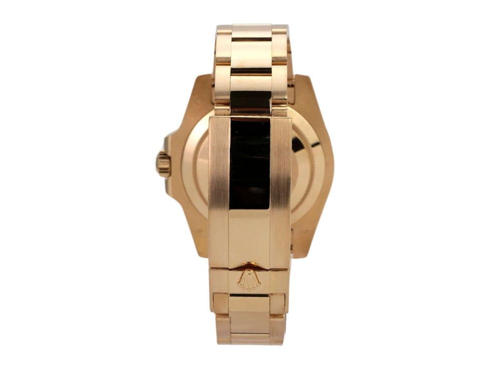 Ansicht der Rolex Submariner Date Gelbgold 116618LB, Armband aus 18 kt Gelbgold, exklusive Details und elegantes Design.