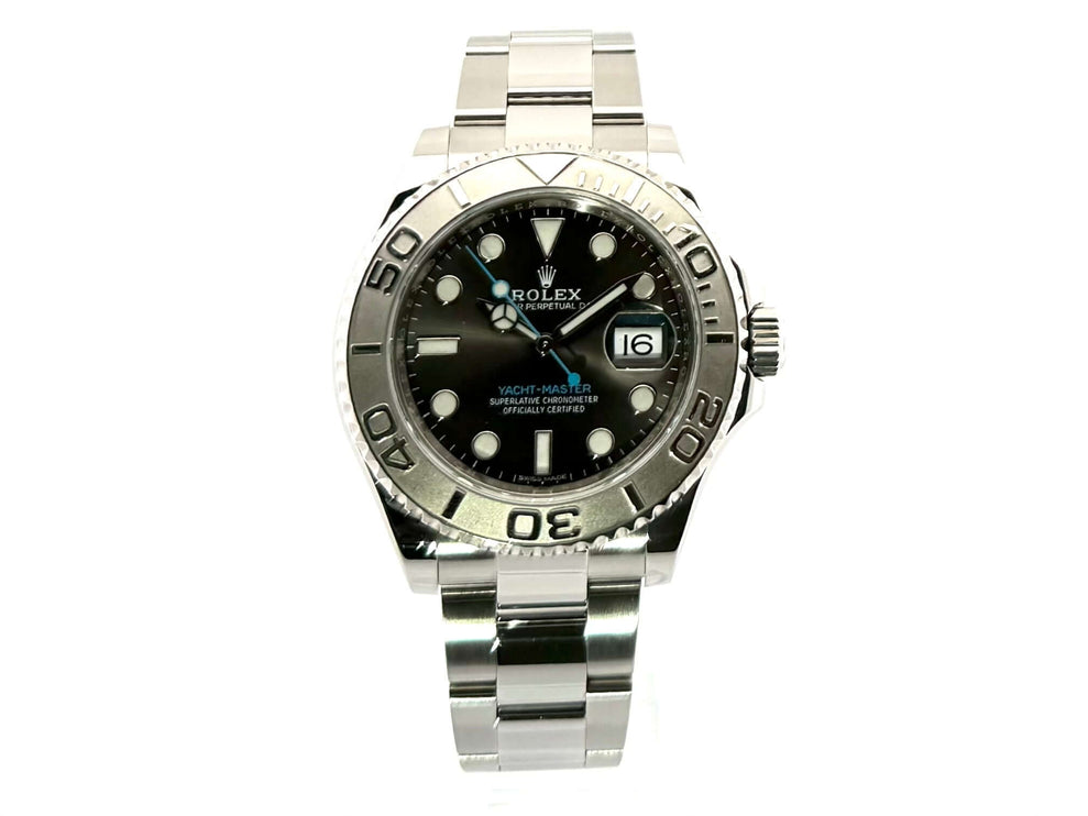 Rolex Yacht-Master 116622 Edelstahl Platin mit Rhodium-Zifferblatt und 40 mm Gehäuse, poliertes und satiniertes Oyster-Armband.