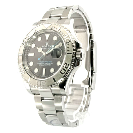 Rolex Yacht-Master 116622 Edelstahl Platin Rhodium Uhr mit 40mm Gehäuse, Platin Lünette und Oyster Edelstahlarmband, Zifferblatt aus 2018.