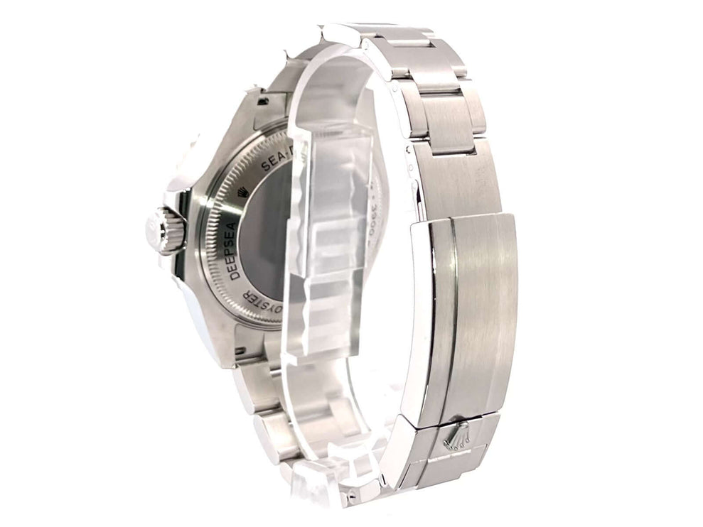 Rückansicht der Rolex Sea-Dweller Deepsea 116660 mit poliertem und satiniertem Edelstahlgehäuse und satiniertem Oyster-Armband
