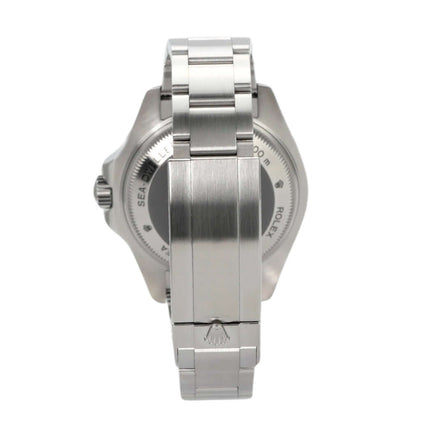 Rückansicht der Rolex Sea-Dweller Deepsea 116660 mit Edelstahlarmband und Sicherheitsfaltschließe.