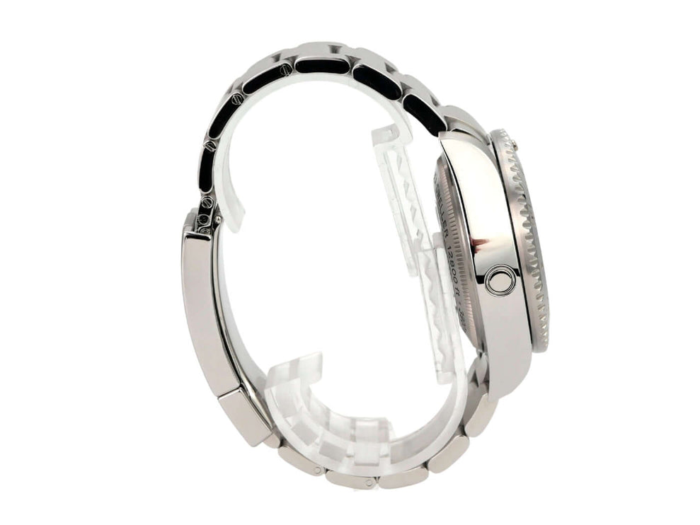 Rolex Sea-Dweller Deepsea 116660 seitliche Ansicht des Armbands und Gehäuses aus Edelstahl.