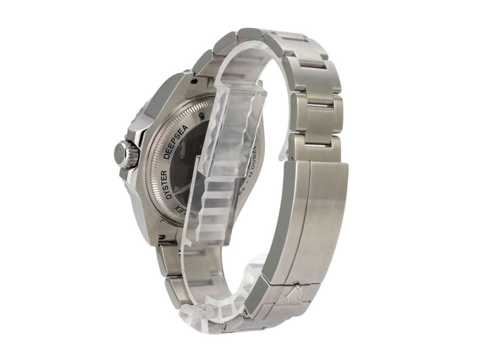 Rolex Sea-Dweller Deepsea 116660 seitliche Ansicht mit Oyster Edelstahl Armband und Sicherheitsfaltschließe.